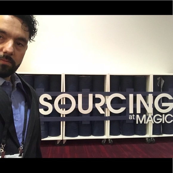 Meet your Posher, Juan I am a True Fashion Lover. - Picture 7 of 8